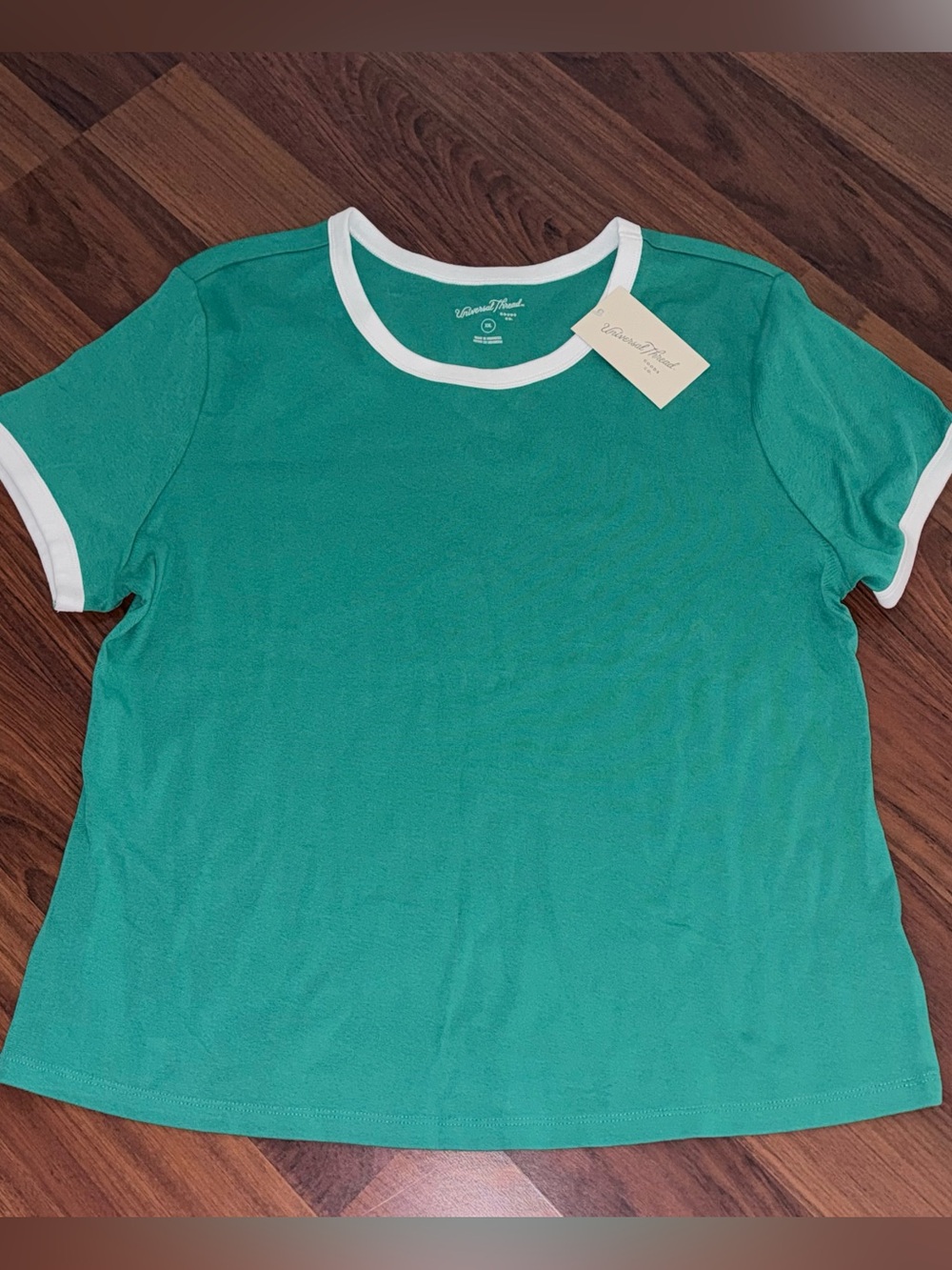 FREE NWT Universal Thread Green White Ringer T-Shirt Size XL/XXL American Eagle